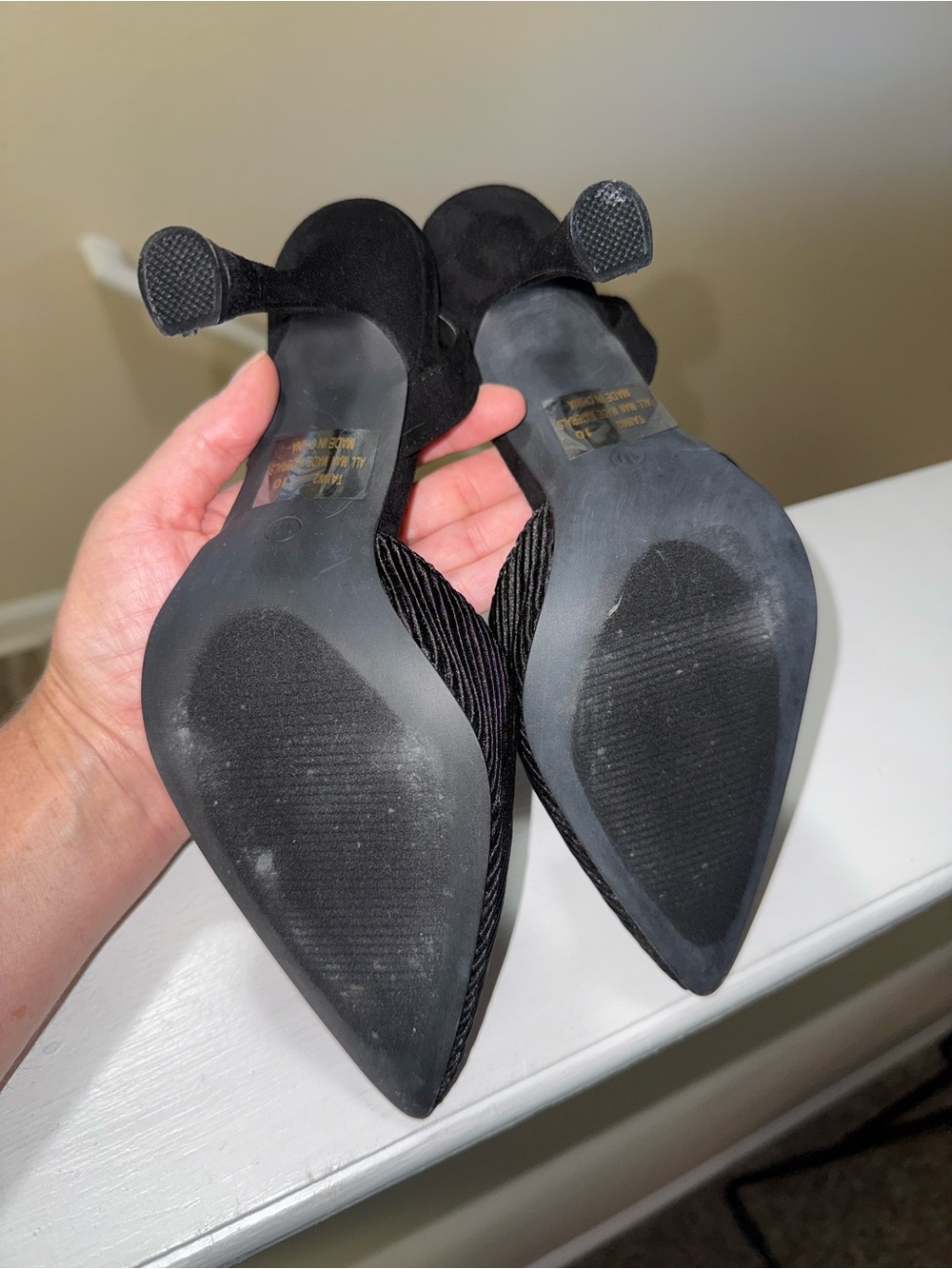 Fashion Nova Black Ribbed Pointed Slingback Heels - Picture 5 of 9